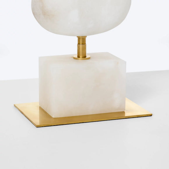 Visual Comfort Signature x Thomas O'Brien Dani Table Lamp