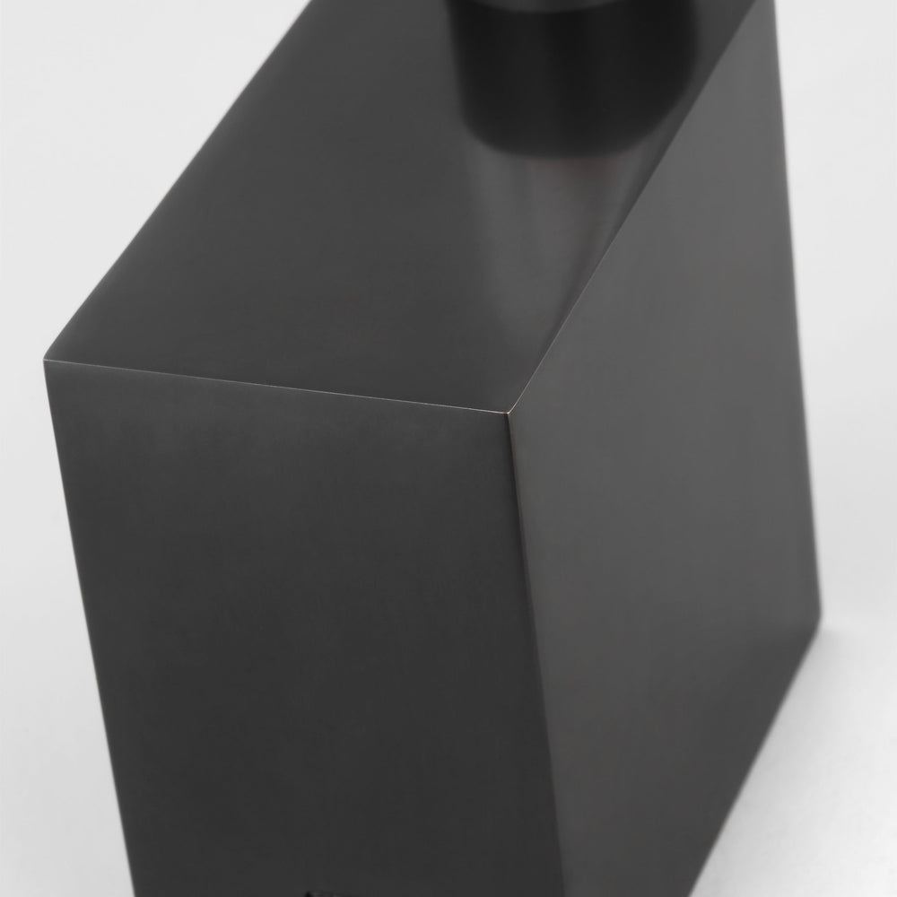Kelly Wearstler Phobos Portable Table Lamp