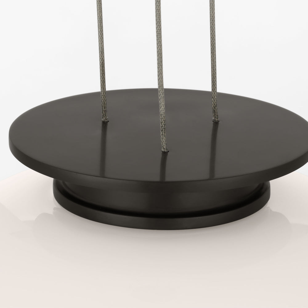 Sean Lavin Vetro Pendant Light