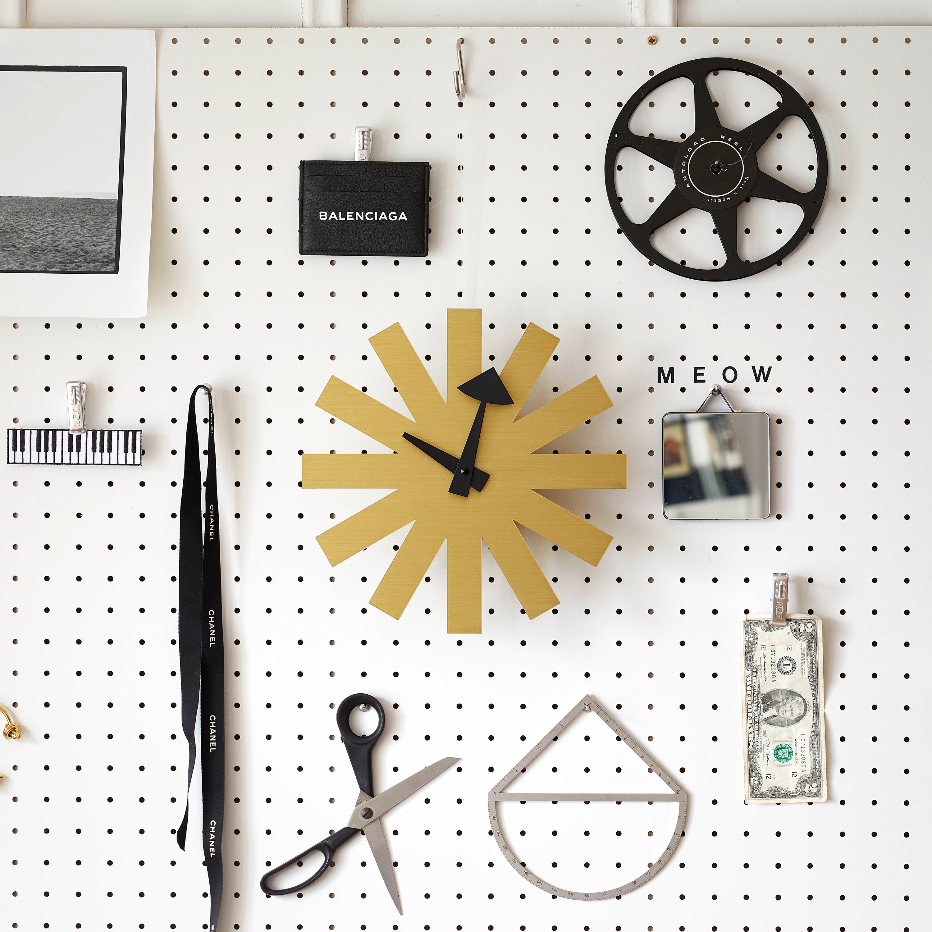 Vitra Asterisk Wall Clock - 2Modern