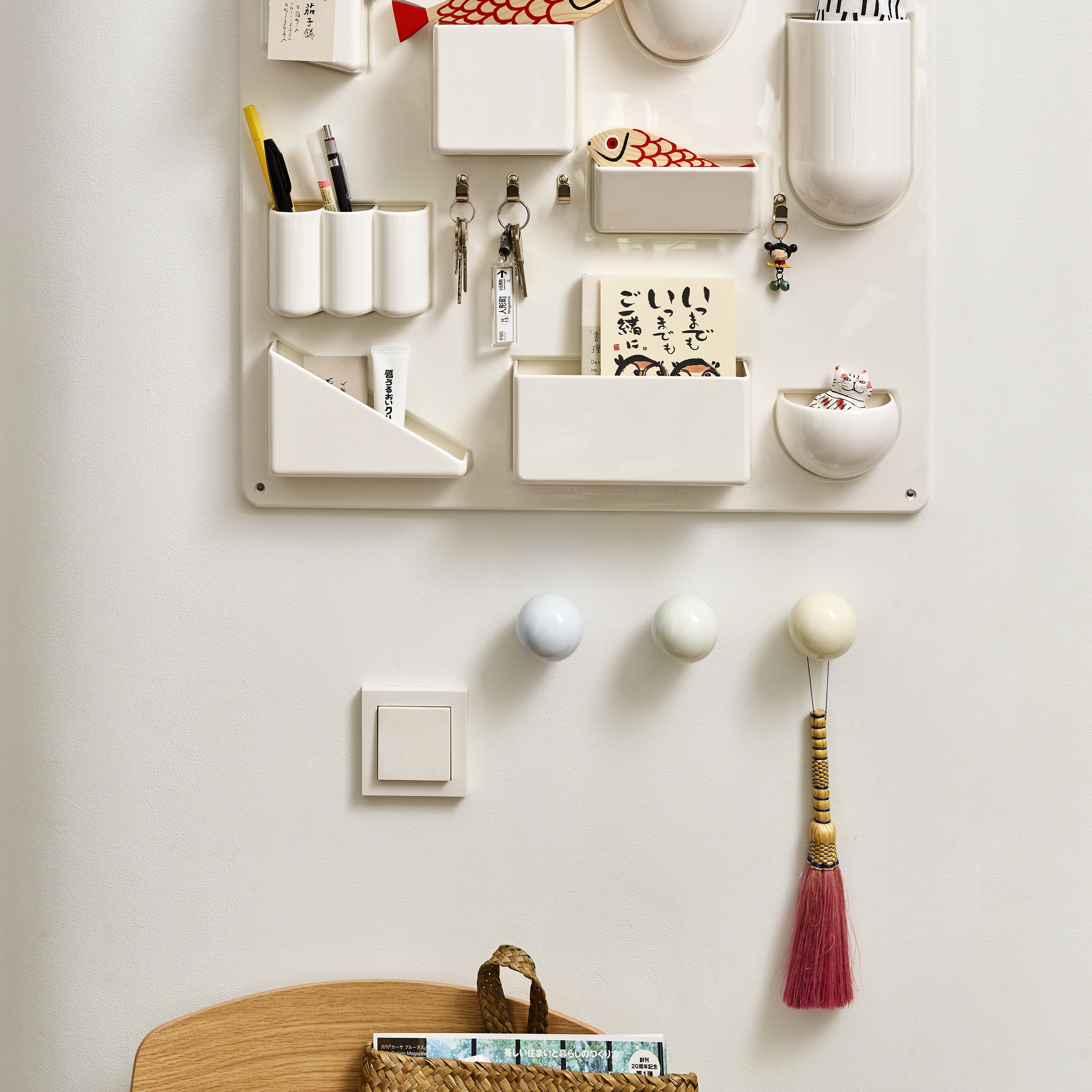 Vitra Coat Dots Wall Hooks (Set of 3) - 2Modern
