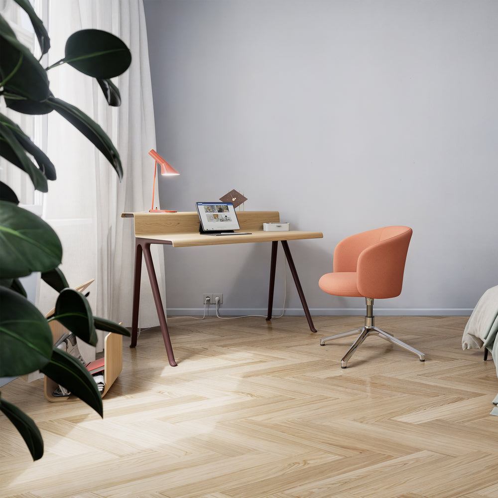 Courier Desk