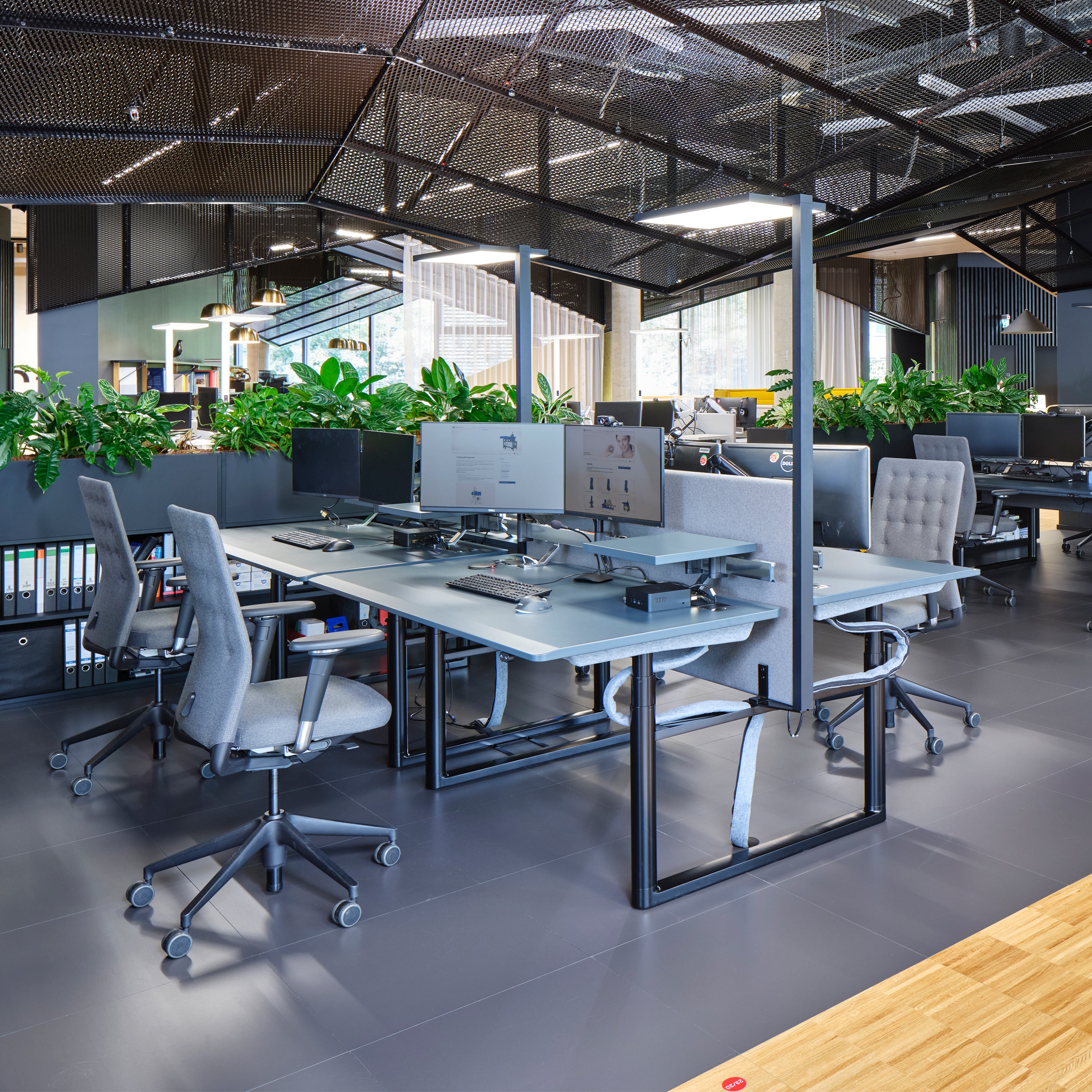 Vitra ID Trim Office Chair - 2Modern