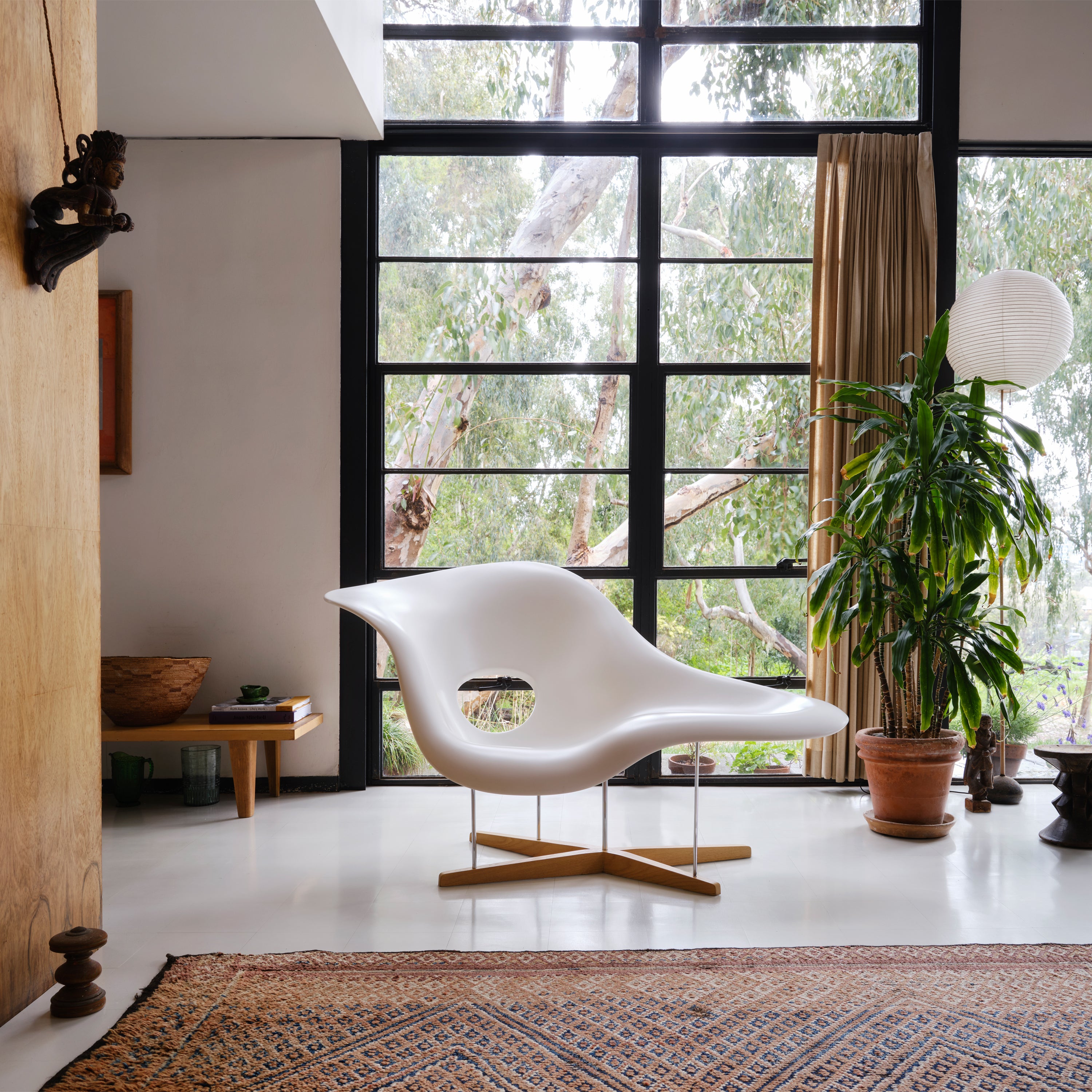 Vitra La Chaise Lounge Chair - 2Modern