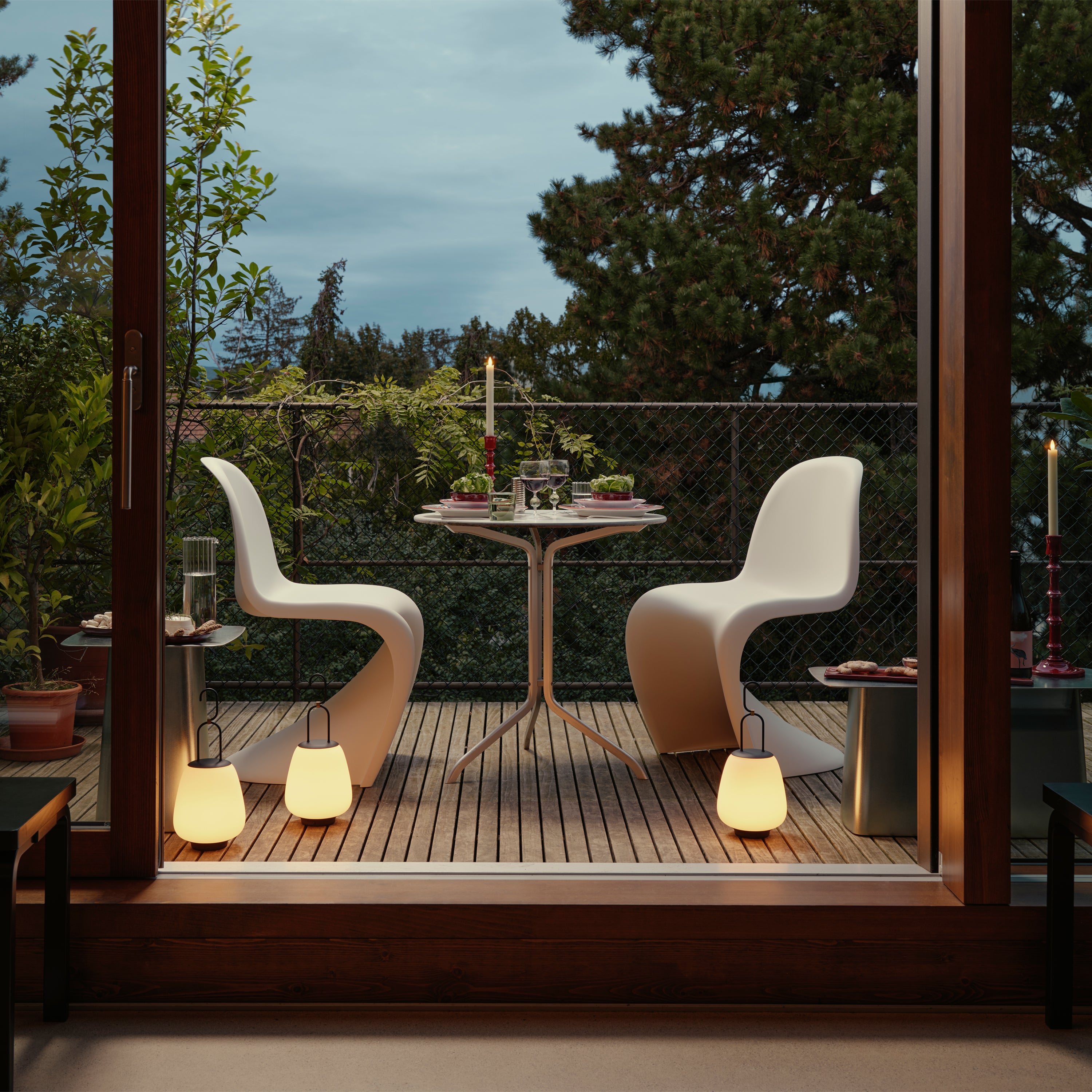Vitra Pantonチェア　リプロダクト Vitra Panton Chair - 2Modern