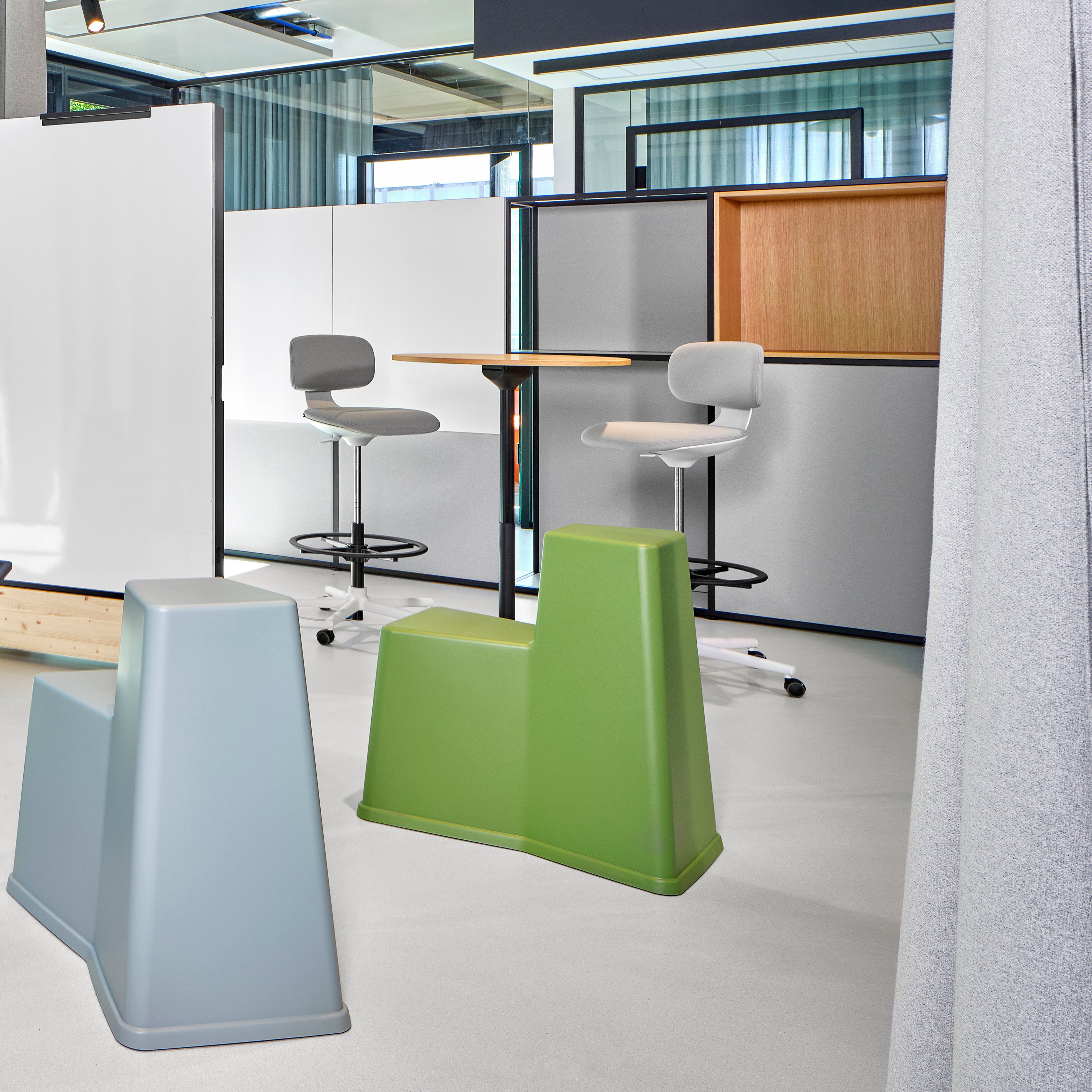 Vitra Rookie High Stool - 2Modern