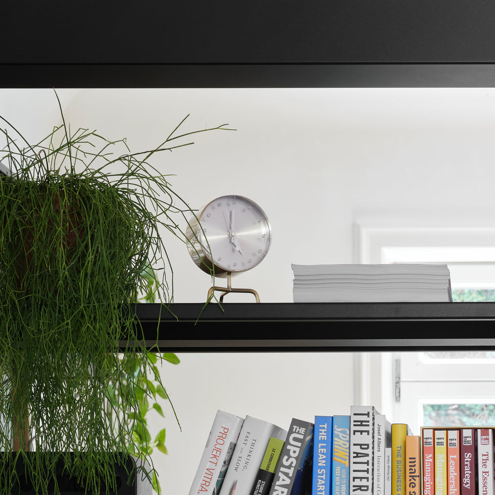 Tripod Clock