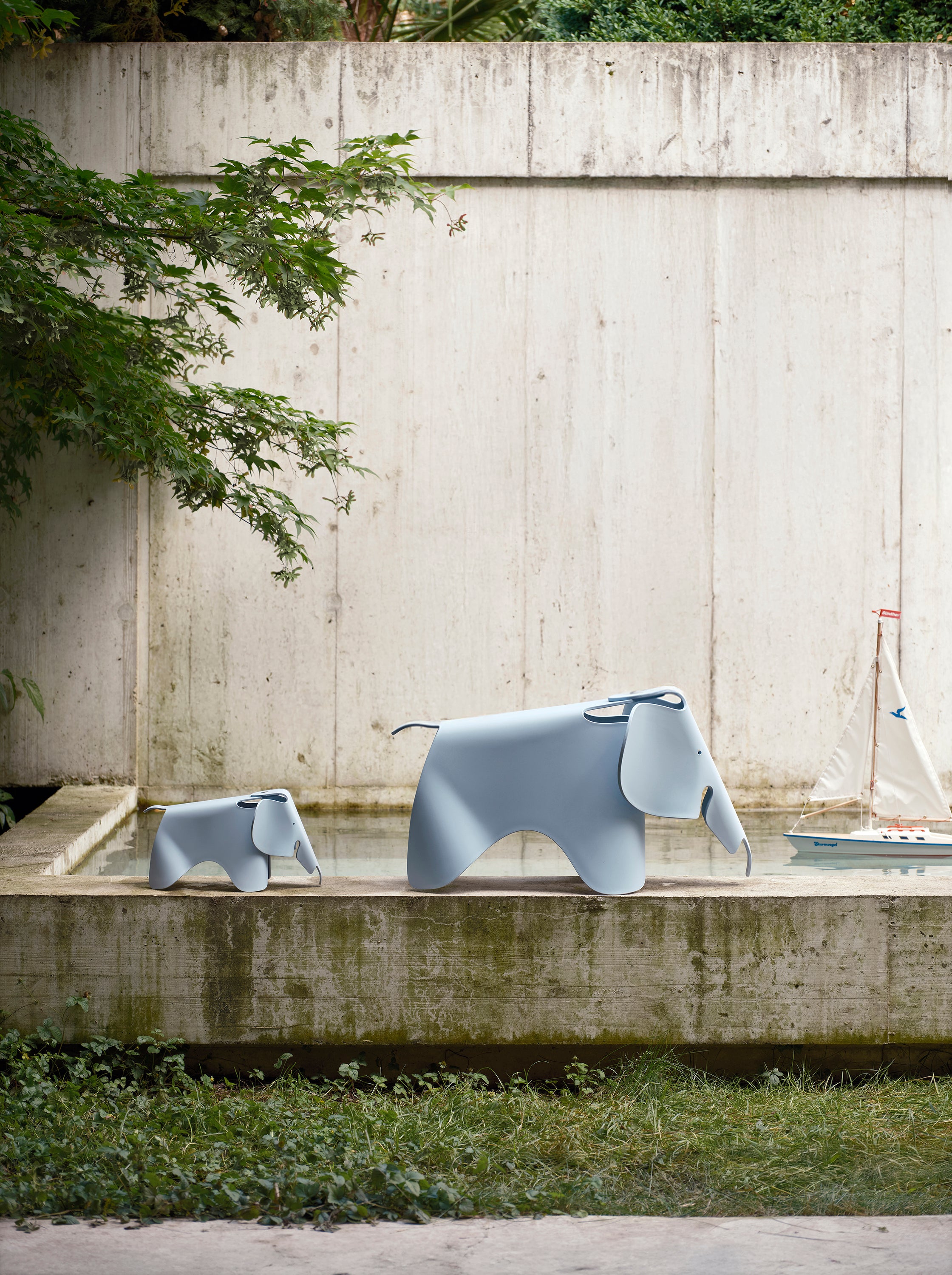 Vitra Eames Elephant - 2Modern