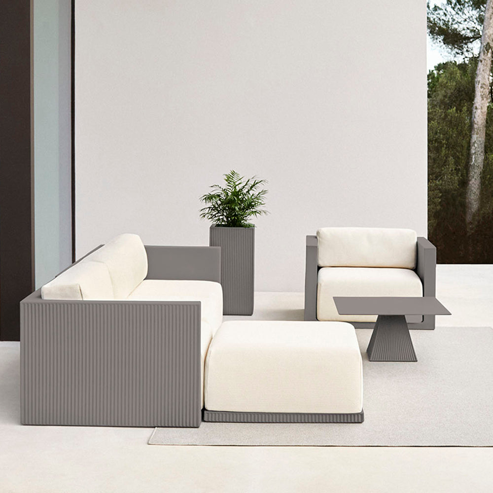 Gatsby Outdoor Lounge Chair