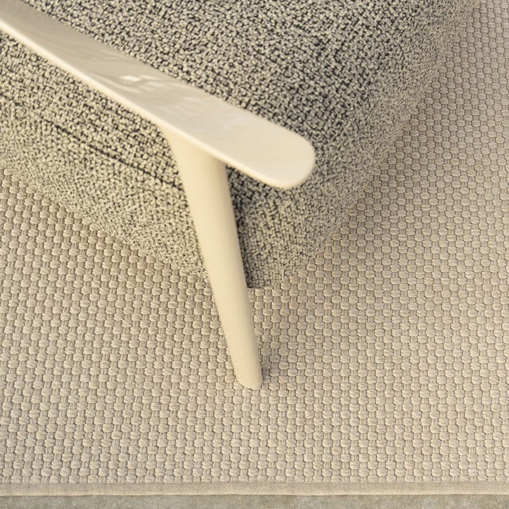 Pleita Outdoor Rug