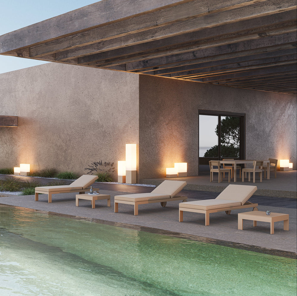Posidonia Tall Outdoor LED Floor Lamp