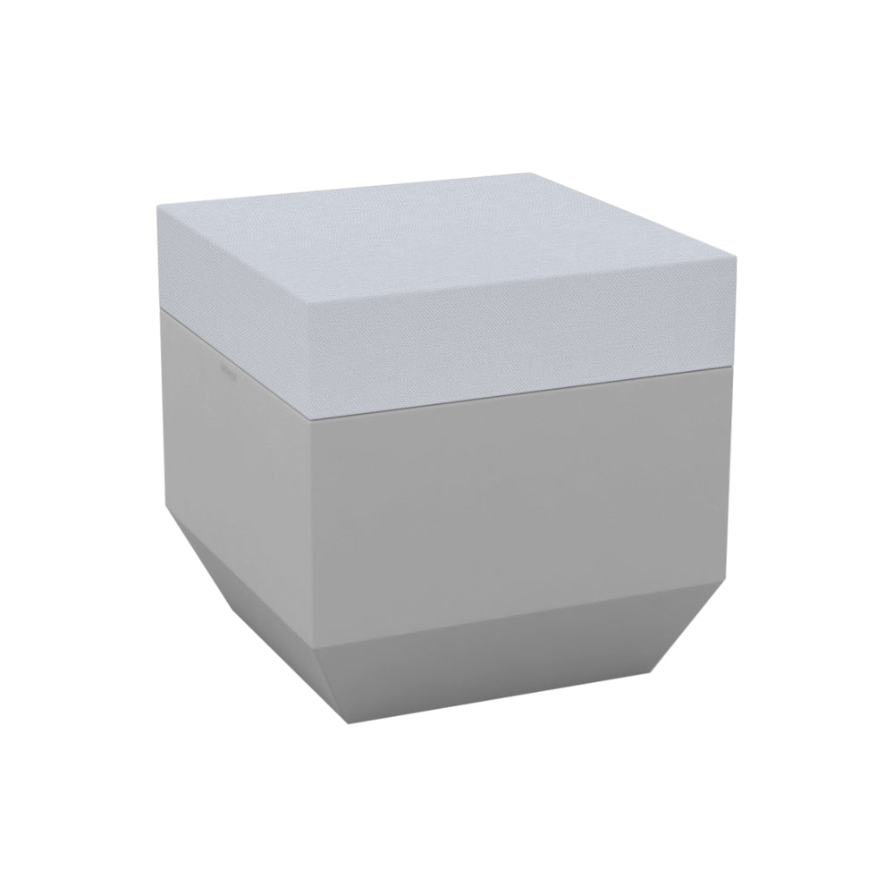 Vela Outdoor Ottoman