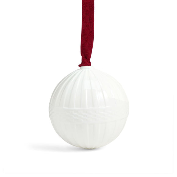Festive Fluted Ornament