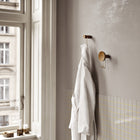 Around Wall Hanger