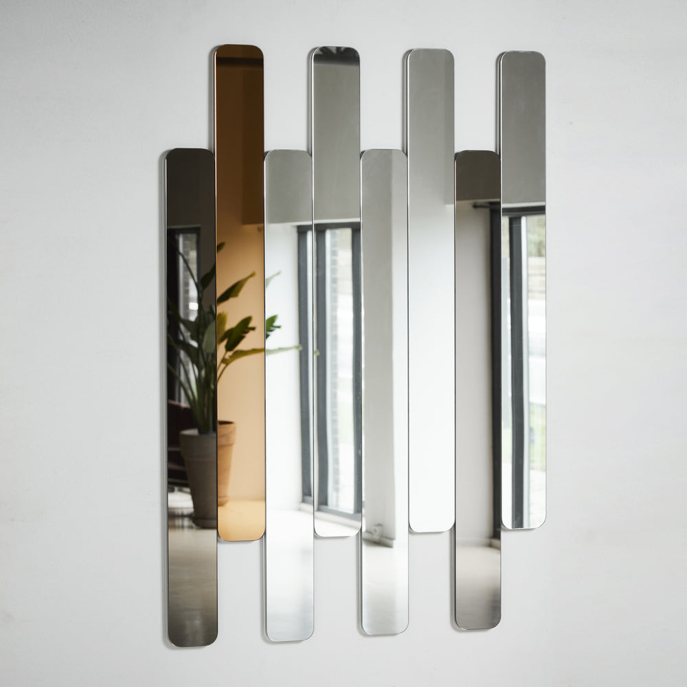 Logs Mirror