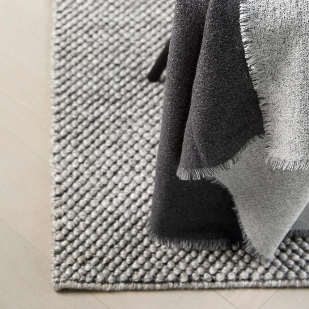 Tact Rug
