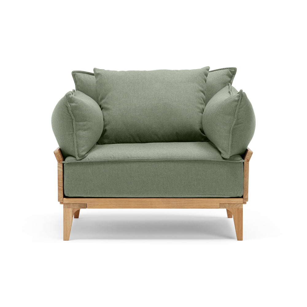 Bluff Outdoor Lounge Chair