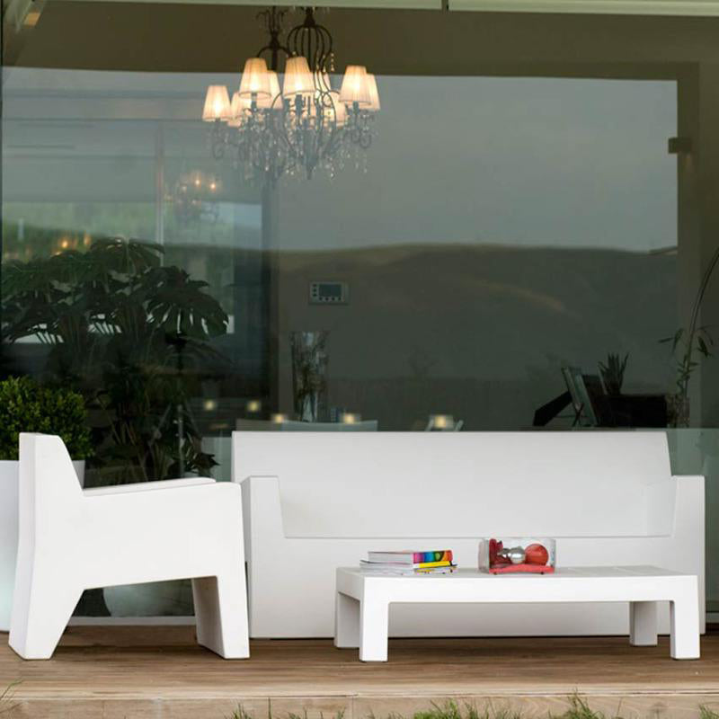 Jut Outdoor Lounge Chair