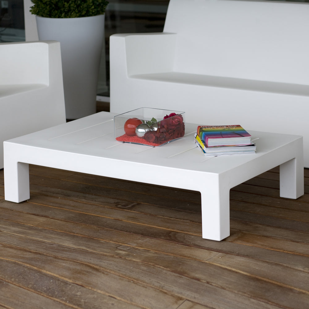Jut Outdoor Coffee Table