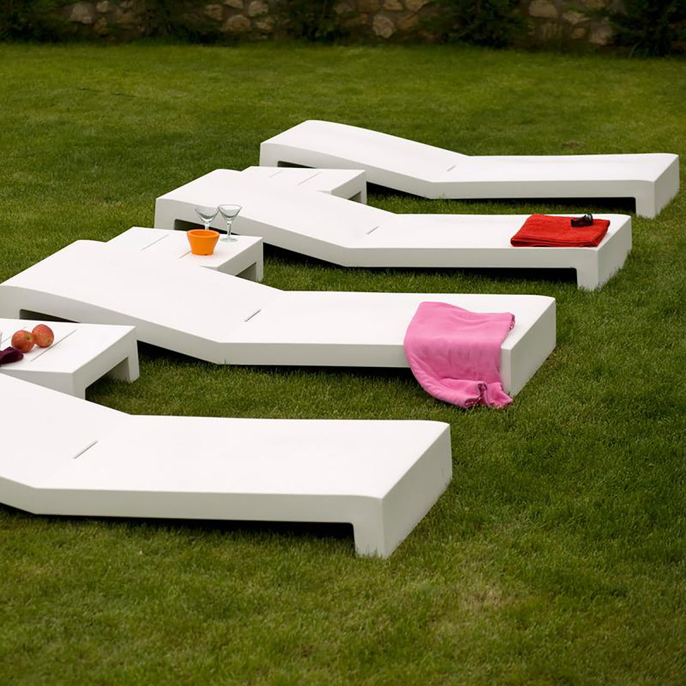 Jut Outdoor Sun Chaise