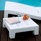 Jut Sun Chaise Table