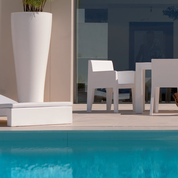 Jut Outdoor Armchair