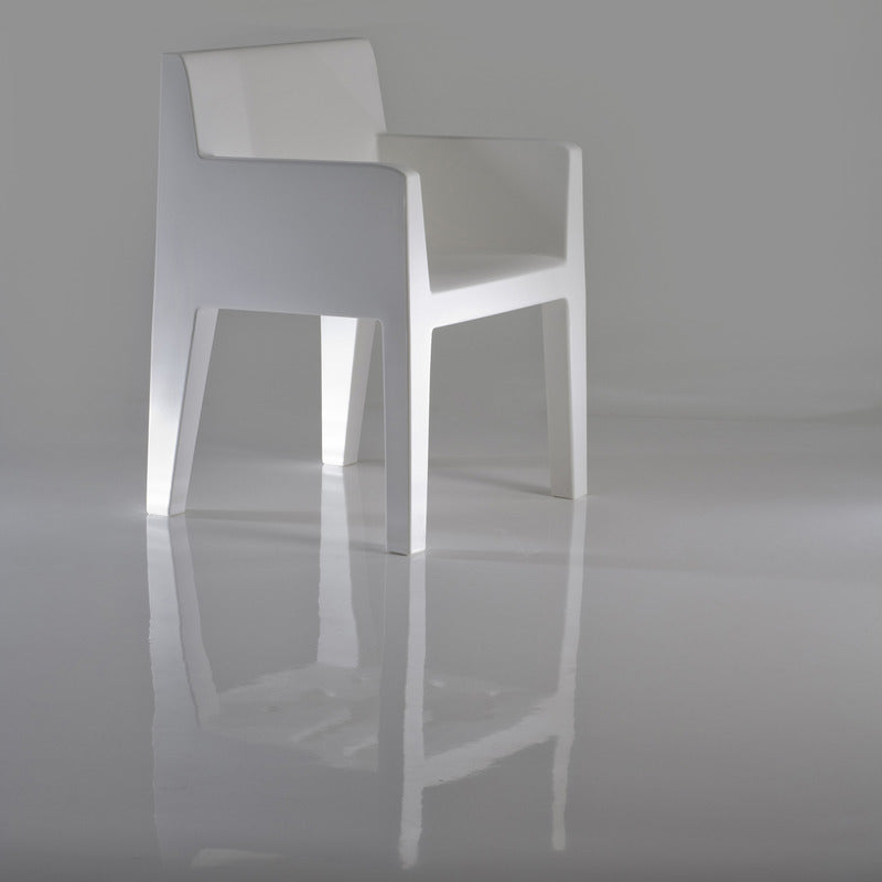 Jut Outdoor Armchair