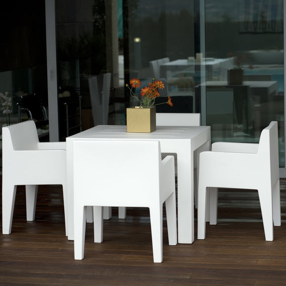 Jut Square Outdoor Table