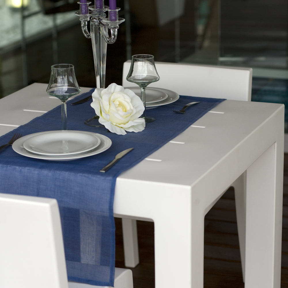Jut Square Outdoor Table