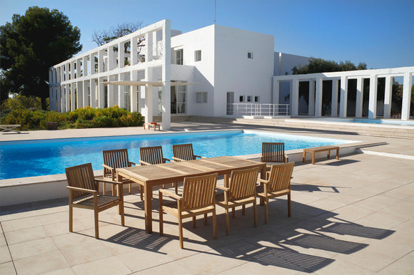 Linear Extending Outdoor Table