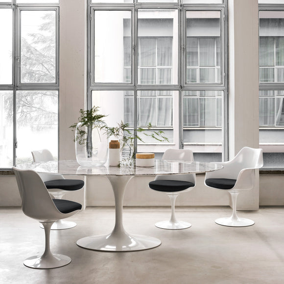Saarinen Oval Dining Table