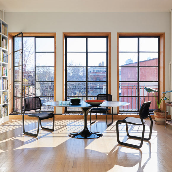 Saarinen Oval Dining Table