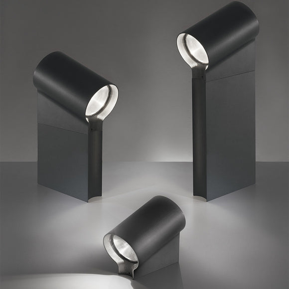 Oblique Bollard