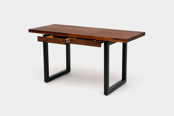 GAX 24 Desk