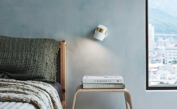 Ling Wall Light