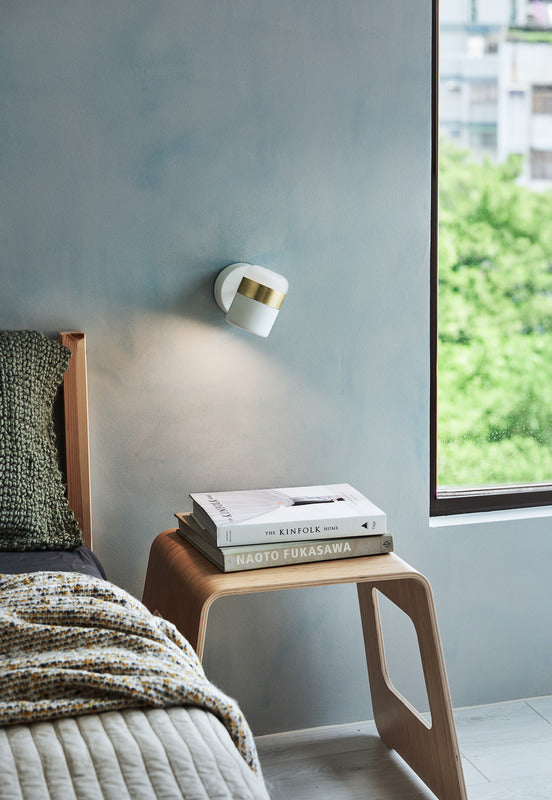 Ling Wall Light