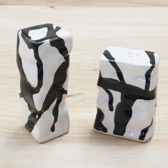 Square Ripple Salt and Pepper Shakers