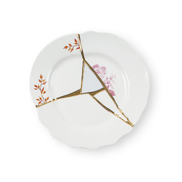 Dining with kintsugi