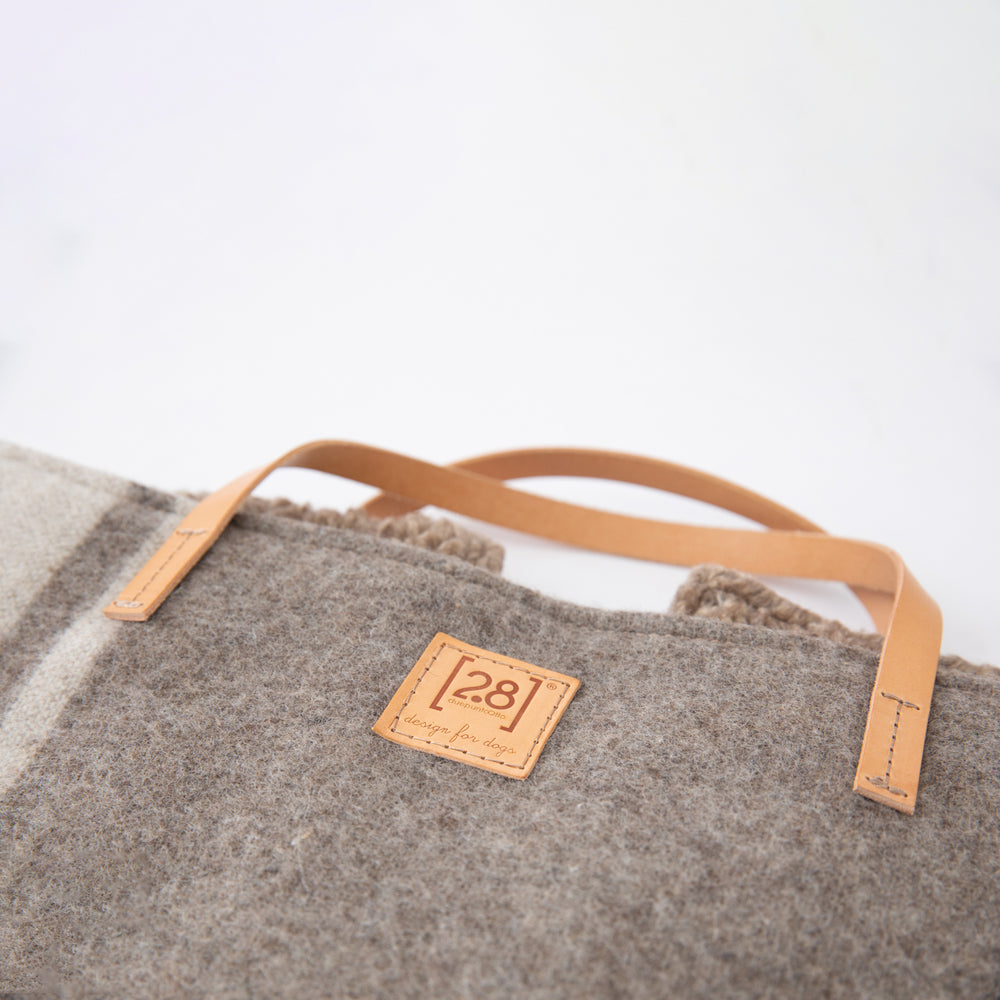 Steve Recycled Wool Dog Travel Mat