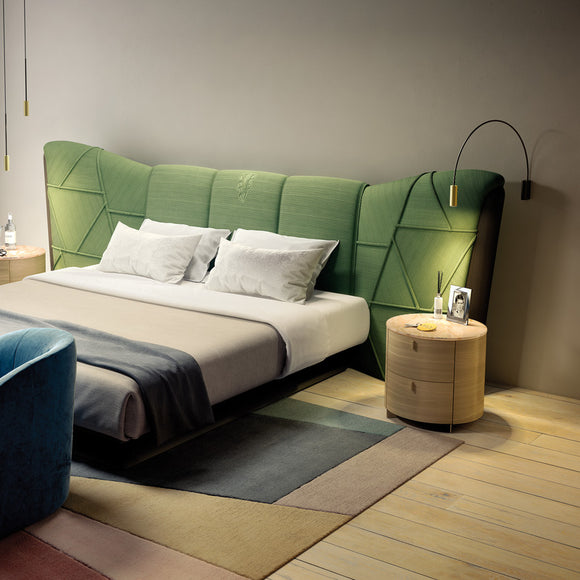Volta Wall Light