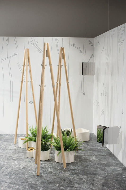 Kiila Coat Stand