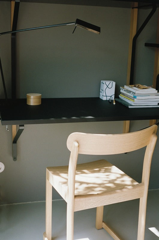Atelier Chair