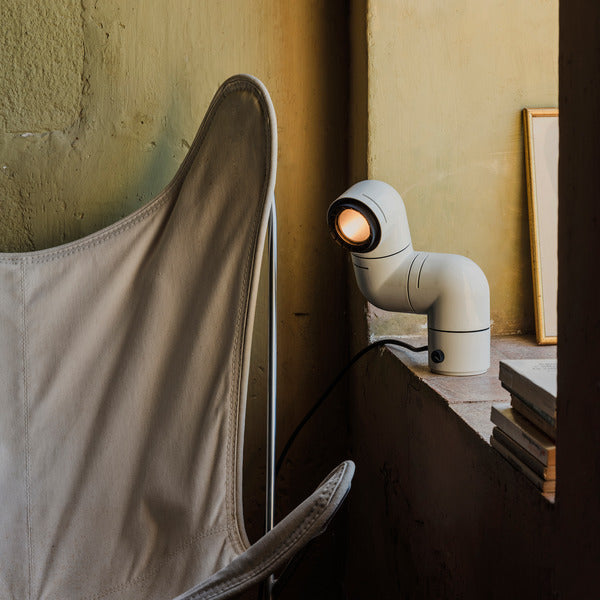 Tatu Table Lamp
