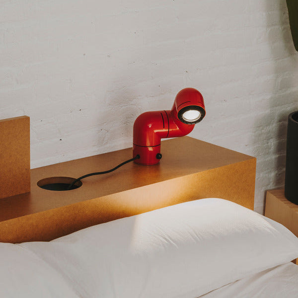 Tatu Table Lamp