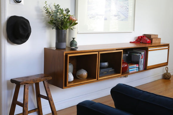 Wall Unit