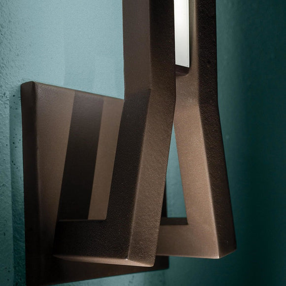 Tune Outdoor Wall Sconce