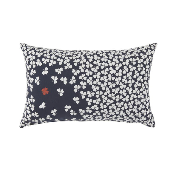 Trefle Outdoor Pillow