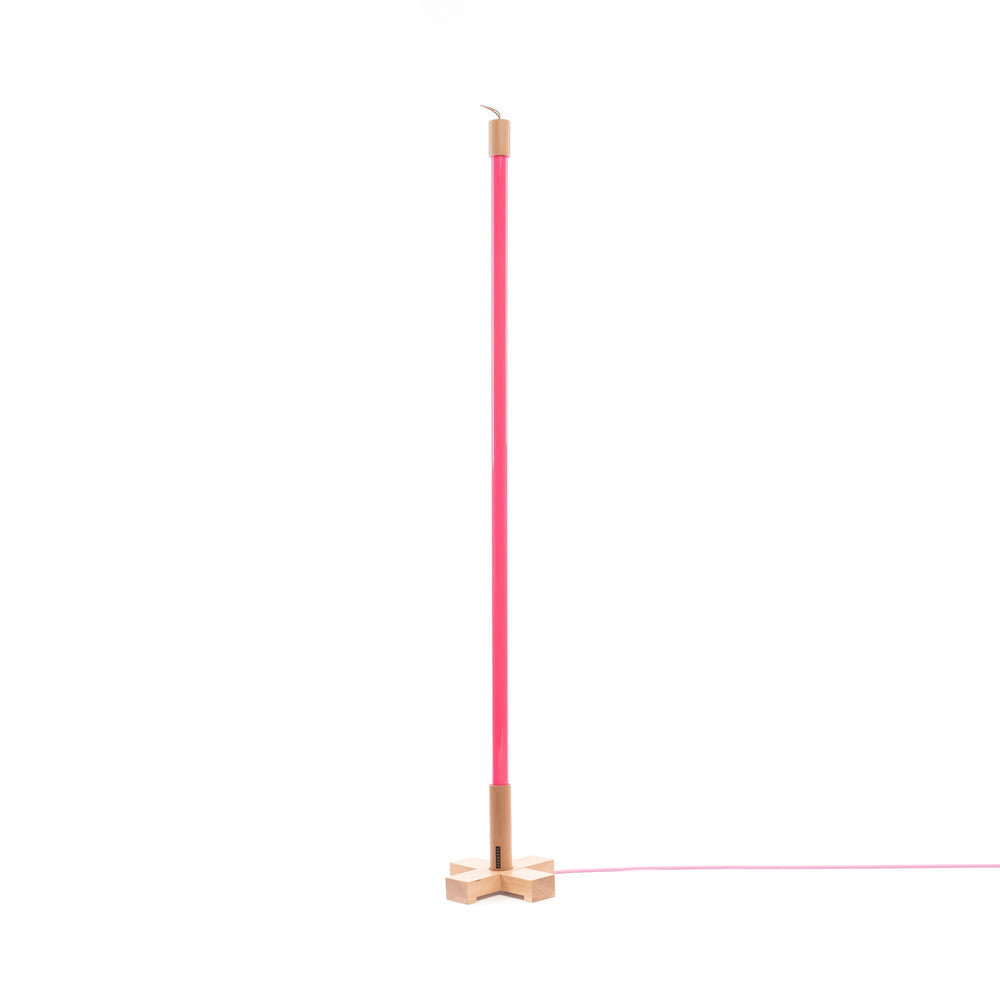 Linea Lamp