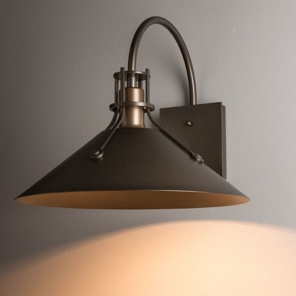 Henry Outdoor Wall Sconce