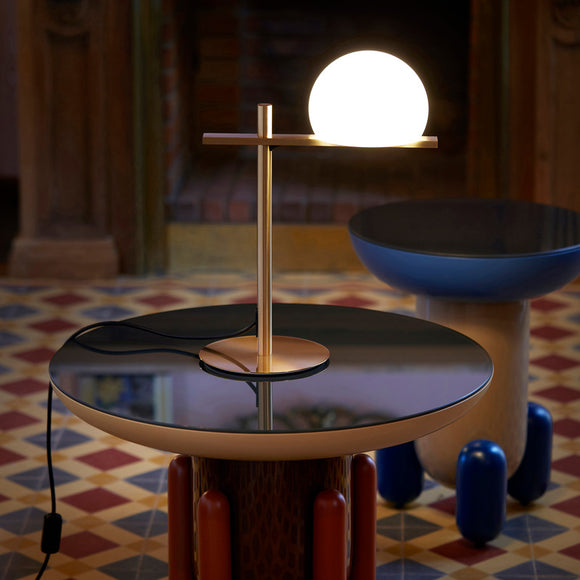 Circ 3728 Table Lamp